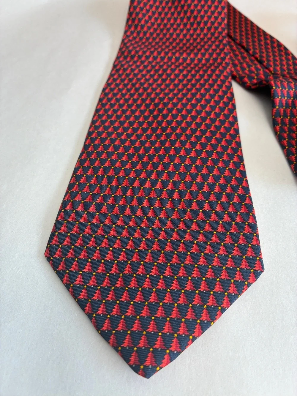 Brooks Brothers Makers Silk Tie Navy Red Christmas Tree Made USA Printed Italy